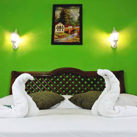 Hotel Valladolid Valladolid  Ngoại thất bức ảnh