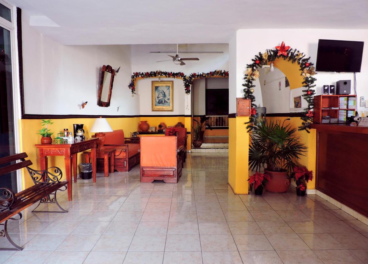 Hotel Valladolid Valladolid  Ngoại thất bức ảnh